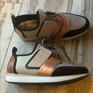 Mossimo Steve Madden sneaker dupe 5.5